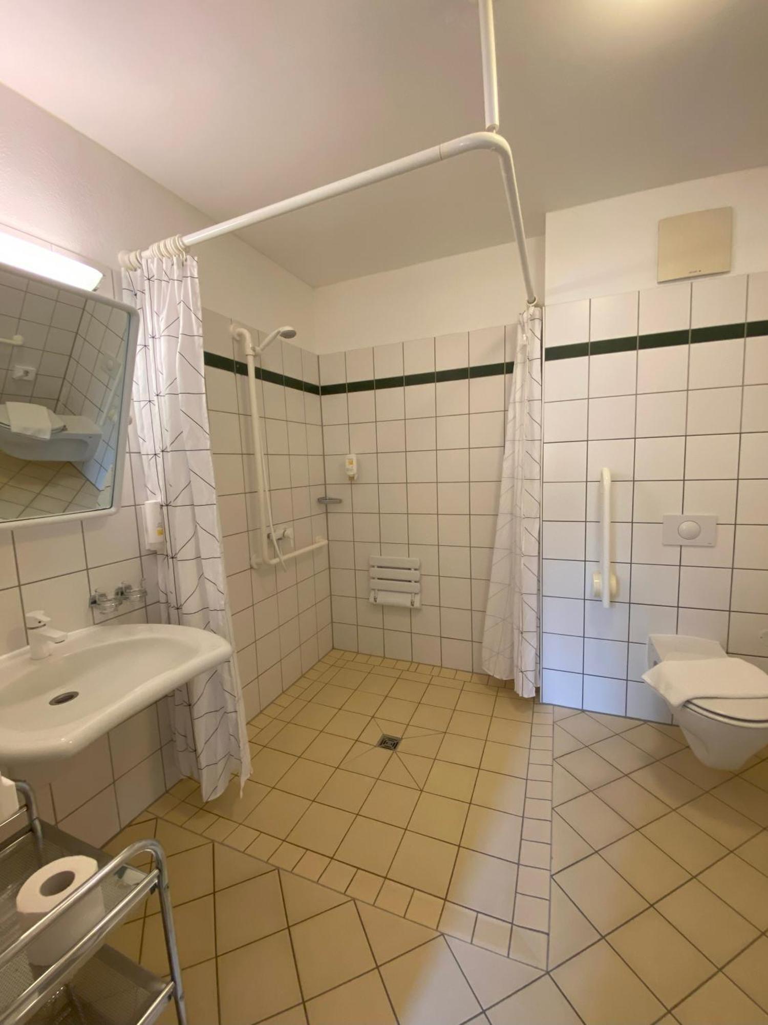 Bildungsgut Schmochtitz Exterior foto